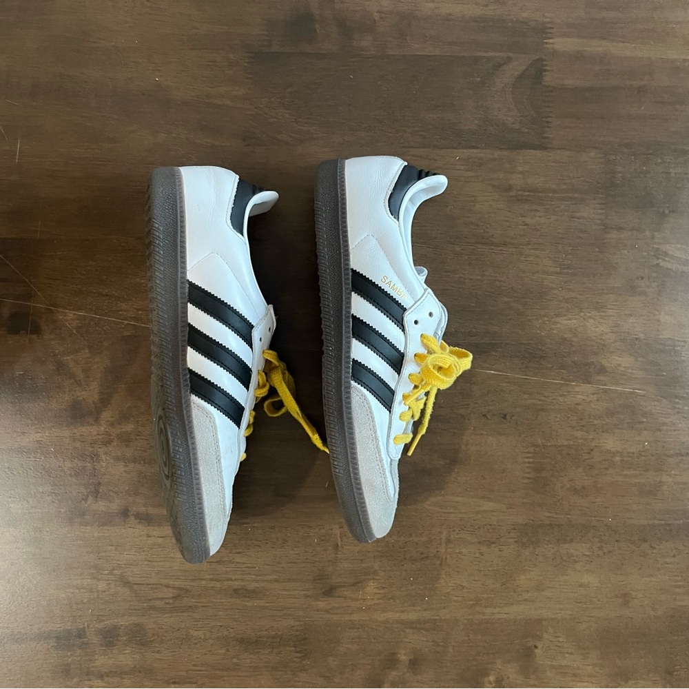 White Mens Sambas Size 7